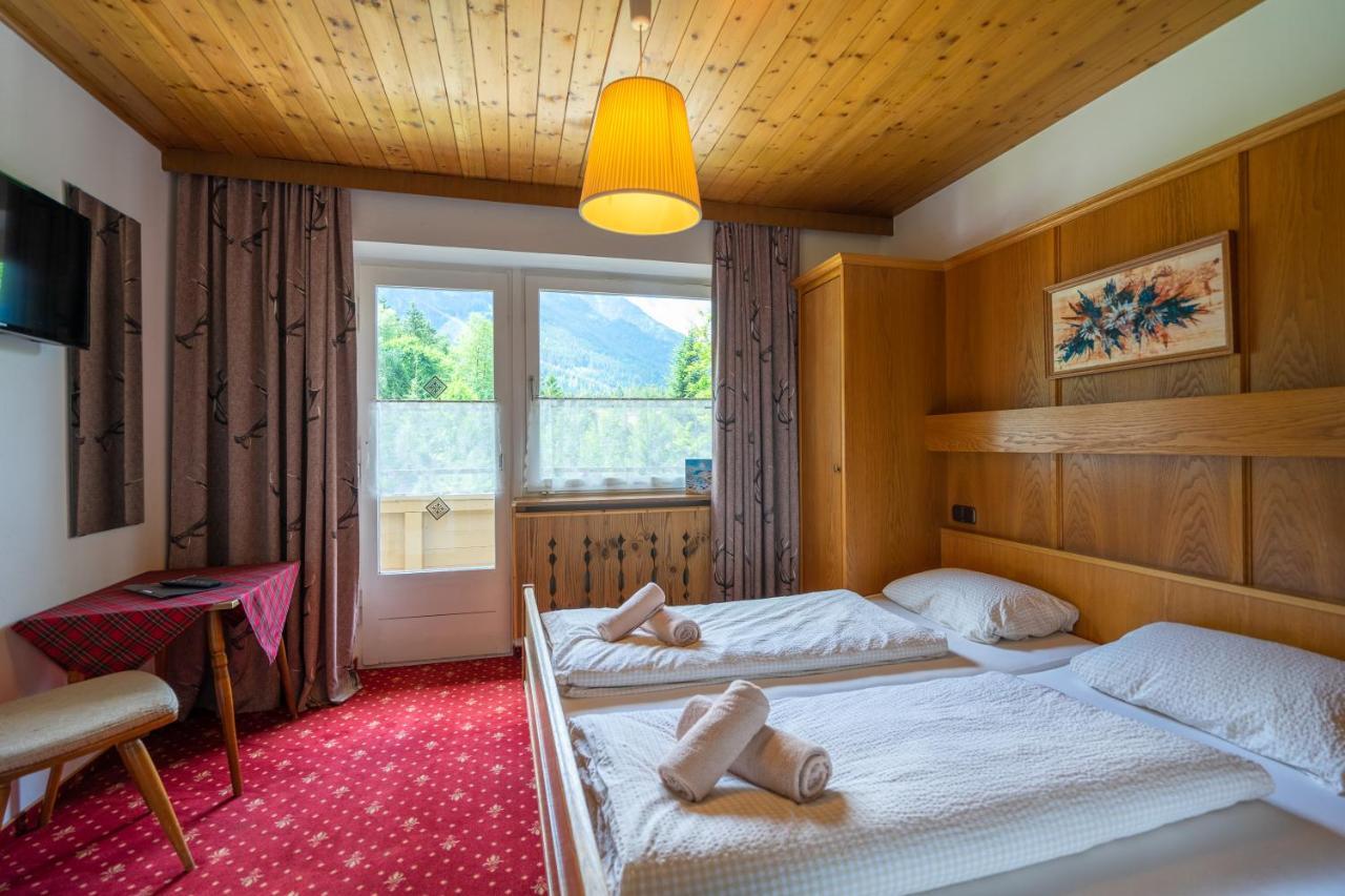 CHALET AMADEUS MAYRHOFEN ZILLERTAL TIROL ≡ Mayrhofen, Austria ≡ Lowest ...